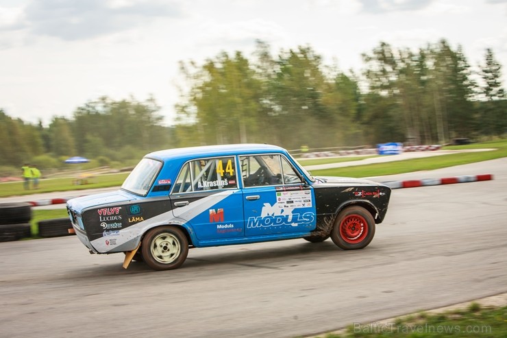 Aizraujoši aizvada Latvijas rallijkrosa piekto posmu 230973