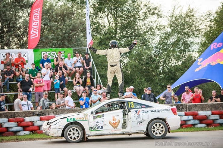 Aizraujoši aizvada Latvijas rallijkrosa piekto posmu 230989