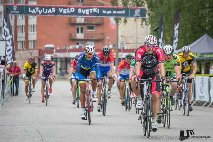 Olainē krāšņi norisinās jau ceturtie Latvijas Velo svētki 231040