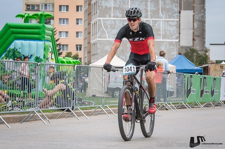 Olainē krāšņi norisinās jau ceturtie Latvijas Velo svētki 231043