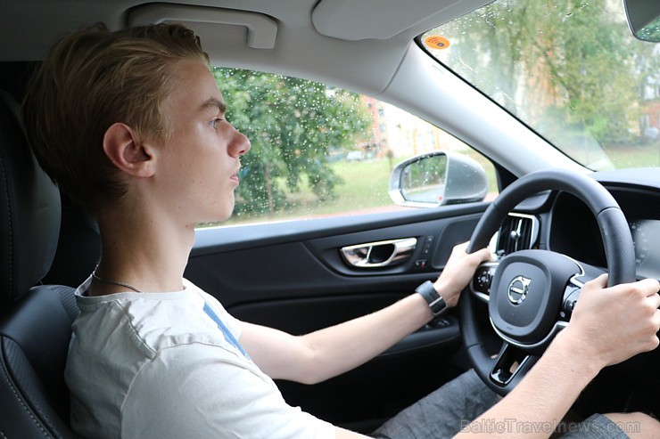 Travelnews.lv apceļo Sēliju ar jauno un jaudīgo «Volvo V60» un nakšņo «Kurshi Hotel & Spa» 231270