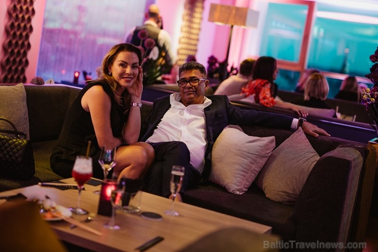Rīgas centra augstākais bārs «Skyline Bar» prezentē savu jauno konceptu - «Sajūtu lidojums» 231872
