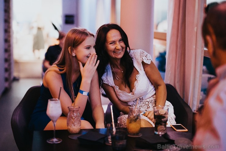 Rīgas centra augstākais bārs «Skyline Bar» prezentē savu jauno konceptu - «Sajūtu lidojums» 231873