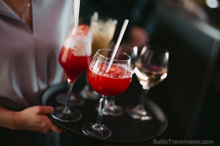 Rīgas centra augstākais bārs «Skyline Bar» prezentē savu jauno konceptu - «Sajūtu lidojums» 231891