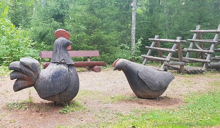 Skaiņaiskalns pie Mazsalacas piesaista daudzu ceļotāju interesi. Fotogaleriju atbalsta: izdevīgo cenu auto noma «Rental park» (bildēts ar Samsung Gala Skaiņaiskalns pie Mazsalacas piesaista daudzu ceļotāju interesi. Fotogaleriju atbalsta: izdevīgo cenu auto noma «Rental park» (bildēts ar Samsung Gala 232105