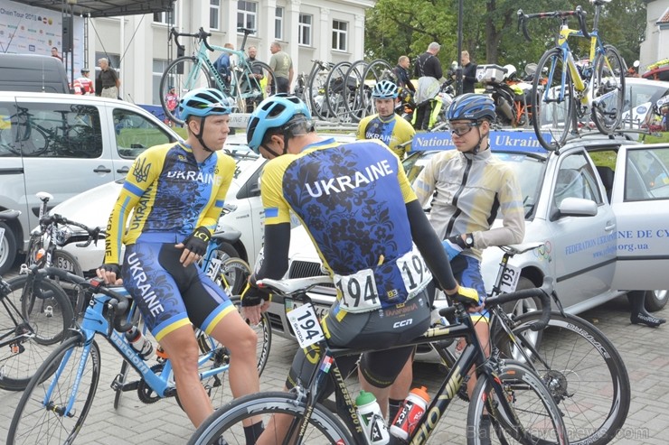 Valmierā  startēja “Baltic Chain tour” velobrauciens. 232532