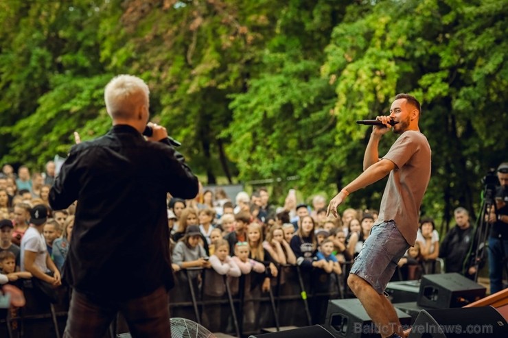 Jūrmalā jestri aizvada Kauguru svētkus 232583