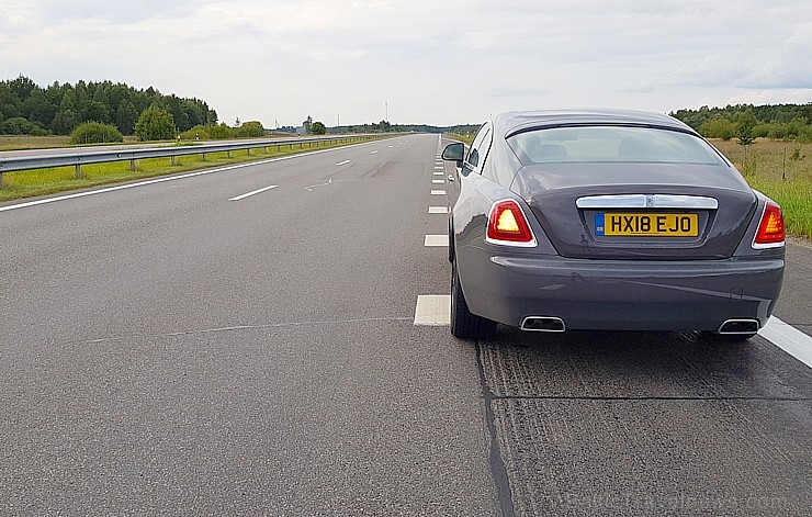 Travelnews.lv ar tūrisma uzņēmējiem un eleganto «Rolls Royce Wraith» apceļo baltu zemes 233127