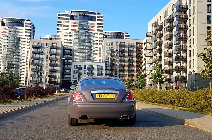 Travelnews.lv ar tūrisma uzņēmējiem un eleganto «Rolls Royce Wraith» apceļo baltu zemes 233138