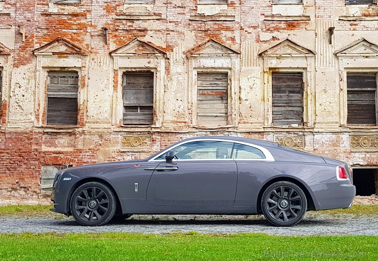 Travelnews.lv ar tūrisma uzņēmējiem un eleganto «Rolls Royce Wraith» apceļo baltu zemes 233267