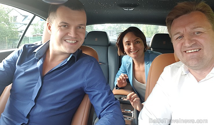 Travelnews.lv ar tūrisma uzņēmējiem un eleganto «Rolls Royce Wraith» apceļo baltu zemes 233325