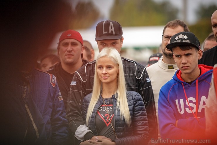 Bauskā noslēdzas Latvijas autokrosa čempionāts 233335