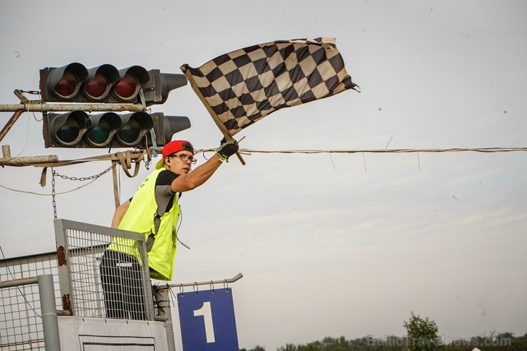 Bauskā noslēdzas Latvijas autokrosa čempionāts 233342