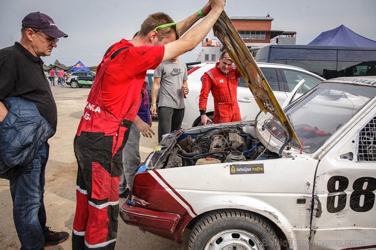 Bauskā noslēdzas Latvijas autokrosa čempionāts 233354