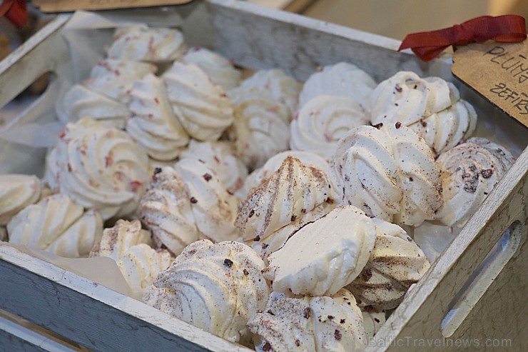 Rīgas konditori 30.09.2018 priecē pilsētas kārumniekus ar «Rīga Cake Festival 2018». Fotogaleriju atbalsta: Mamma Pasta Rīgas konditori 30.09.2018 priecē pilsētas kārumniekus ar «Rīga Cake Festival 2018». Fotogaleriju atbalsta: Mamma Pasta 233938