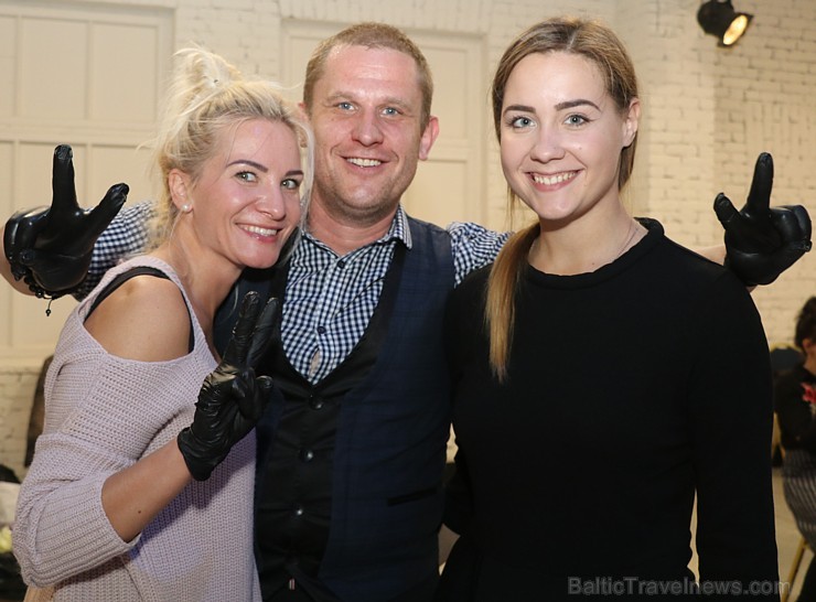 Rīgas konditori 30.09.2018 priecē pilsētas kārumniekus ar «Rīga Cake Festival 2018». Fotogaleriju atbalsta: Mamma Pasta Rīgas konditori 30.09.2018 priecē pilsētas kārumniekus ar «Rīga Cake Festival 2018». Fotogaleriju atbalsta: Mamma Pasta 233963