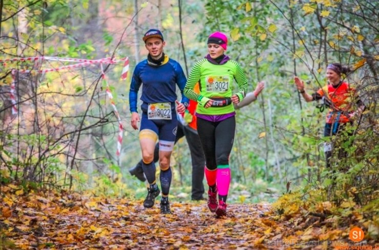 Siguldas kalnu maratons izaicina un pārbauda kā fizisko, tā psiholoģisko gatavību... Foto: M. Gaļinovskis, Sigulda.lv Siguldas kalnu maratons izaicina un pārbauda kā fizisko, tā psiholoģisko gatavību... Foto: M. Gaļinovskis, Sigulda.lv 234709