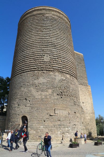 Jaunavas tornis vecpilsētā ir galvenais Baku simbols ar burvīgu pilsētas panorāmas skata laukumu. Sadarbībā ar Latvijas vēstniecību Azerbaidžānā un tū Jaunavas tornis vecpilsētā ir galvenais Baku simbols ar burvīgu pilsētas panorāmas skata laukumu. Sadarbībā ar Latvijas vēstniecību Azerbaidžānā un tū 236605