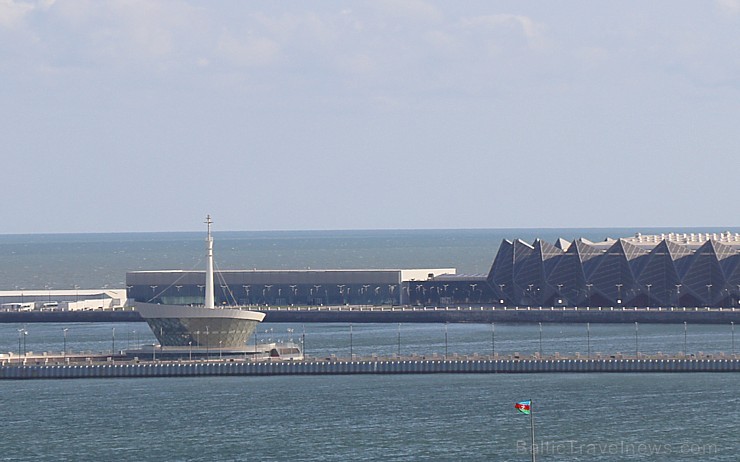 Jaunavas tornis vecpilsētā ir galvenais Baku simbols ar burvīgu pilsētas panorāmas skata laukumu. Sadarbībā ar Latvijas vēstniecību Azerbaidžānā un tū Jaunavas tornis vecpilsētā ir galvenais Baku simbols ar burvīgu pilsētas panorāmas skata laukumu. Sadarbībā ar Latvijas vēstniecību Azerbaidžānā un tū 236635