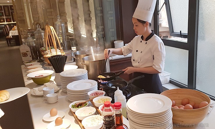 Travelnews.lv izbauda Hanojas viesnīcas «La Belle Vie Hotel» viesmīlību. Sadarbībā ar 365 brīvdienas un Turkish Airlines Travelnews.lv izbauda Hanojas viesnīcas «La Belle Vie Hotel» viesmīlību. Sadarbībā ar 365 brīvdienas un Turkish Airlines 237027