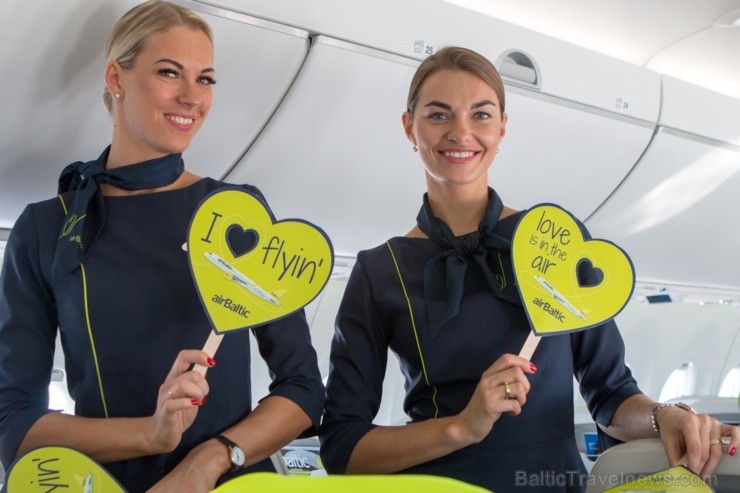 Latvijas lidsabiedrība «airBaltic» kopā ar lidmašīnu ražotāju «Airbus» no 2018. gada 6. līdz 8. novembrim pirmo reizi piedalās Ķīnas Starptautiskajā a Latvijas lidsabiedrība «airBaltic» kopā ar lidmašīnu ražotāju «Airbus» no 2018. gada 6. līdz 8. novembrim pirmo reizi piedalās Ķīnas Starptautiskajā a 237436