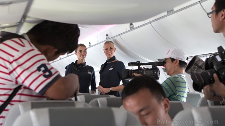 Latvijas lidsabiedrība «airBaltic» kopā ar lidmašīnu ražotāju «Airbus» no 2018. gada 6. līdz 8. novembrim pirmo reizi piedalās Ķīnas Starptautiskajā a Latvijas lidsabiedrība «airBaltic» kopā ar lidmašīnu ražotāju «Airbus» no 2018. gada 6. līdz 8. novembrim pirmo reizi piedalās Ķīnas Starptautiskajā a 237445