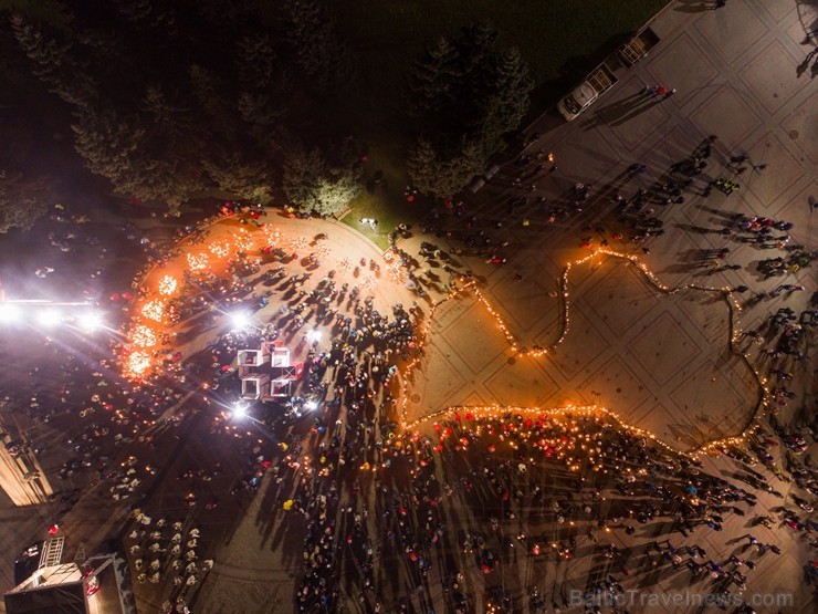 Fantastiski iemūžināti mirkļi no Lāčplēša dienas pasākumiem Daugavpilī 238101