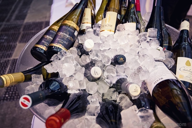 Festivāls Riga Wine & Champagne pulcēja pasaules vadošos vīna ekspertus, lai gardēžiem un vīnmīļiem no visas Baltijas piedāvātu izglītojošas degustāci Festivāls Riga Wine & Champagne pulcēja pasaules vadošos vīna ekspertus, lai gardēžiem un vīnmīļiem no visas Baltijas piedāvātu izglītojošas degustāci 239269