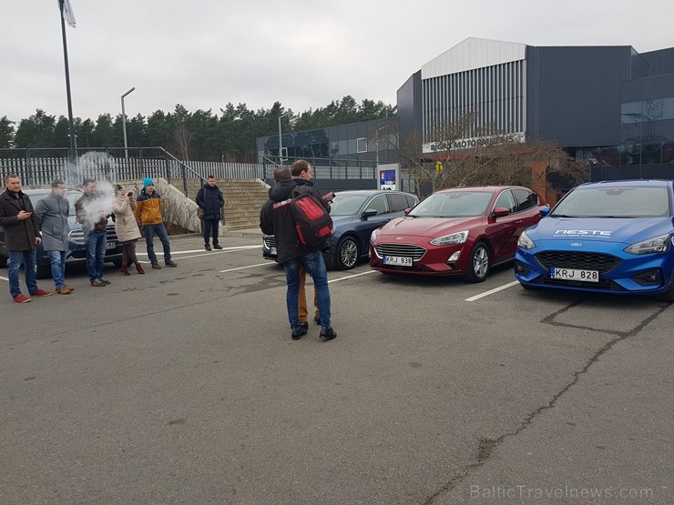 «Ford» Latvijā prezentē «Focus Active» piecdurvju un universāļa versiju 239347