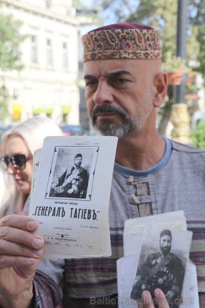 Travelnews.lv iepazīst Azerbaidžānas galvaspilsētu Baku izcila gida pavadījumā. Sadarbībā ar Latvijas vēstniecību Azerbaidžānā un tūrisma firmu «RANTU Travelnews.lv iepazīst Azerbaidžānas galvaspilsētu Baku izcila gida pavadījumā. Sadarbībā ar Latvijas vēstniecību Azerbaidžānā un tūrisma firmu «RANTU 239965