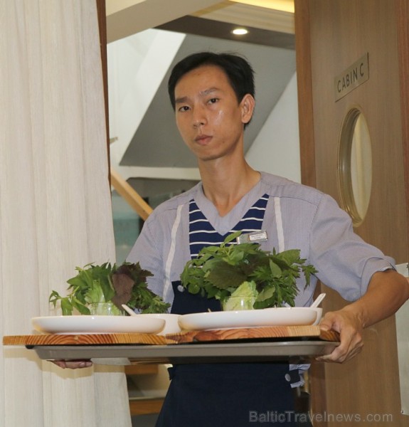 Izbaudam ēdienreizi Hošiminas vjetnamiešu restorānā «Rivia Seafood Dining». Sadarbībā ar 365 brīvdienas un Turkish Airlines Izbaudam ēdienreizi Hošiminas vjetnamiešu restorānā «Rivia Seafood Dining». Sadarbībā ar 365 brīvdienas un Turkish Airlines 240000