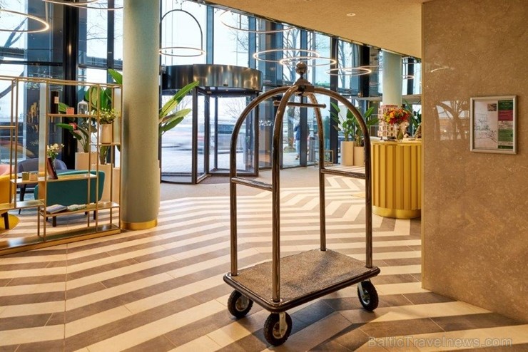 «Wellton Riverside SPA Hotel» četrzvaigžņu Superior viesnīca piedāvās 222 komfortablus numuriņus, izsmalcinātu ēdināšanu un lielāko Spa kompleksu Vecr «Wellton Riverside SPA Hotel» četrzvaigžņu Superior viesnīca piedāvās 222 komfortablus numuriņus, izsmalcinātu ēdināšanu un lielāko Spa kompleksu Vecr 240410