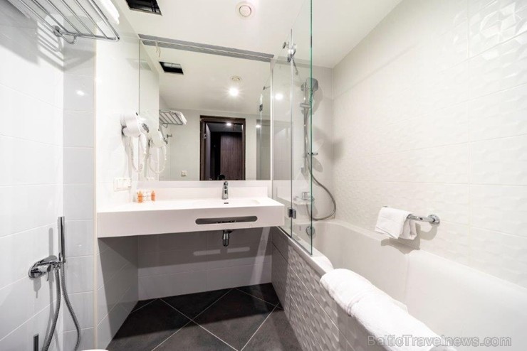 «Wellton Riverside SPA Hotel» četrzvaigžņu Superior viesnīca piedāvās 222 komfortablus numuriņus, izsmalcinātu ēdināšanu un lielāko Spa kompleksu Vecr «Wellton Riverside SPA Hotel» četrzvaigžņu Superior viesnīca piedāvās 222 komfortablus numuriņus, izsmalcinātu ēdināšanu un lielāko Spa kompleksu Vecr 240431