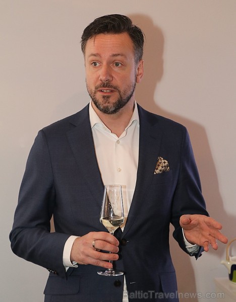 Somijas lidsabiedrība «Finnair» kopā ar Latvijas ceļojumu aģentūrām ieskandina Ziemassvētku sajūtu Somijas lidsabiedrība «Finnair» kopā ar Latvijas ceļojumu aģentūrām ieskandina Ziemassvētku sajūtu 240462