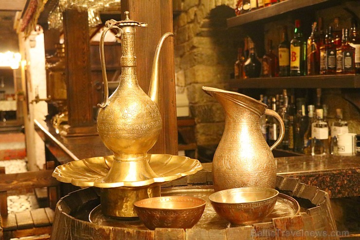 Travelnews.lv apmeklē Baku muzeja stila restorānu «Shirvanshah Museum Restaurant». Sadarbībā ar Latvijas vēstniecību Azerbaidžānā un tūrisma firmu «RA Travelnews.lv apmeklē Baku muzeja stila restorānu «Shirvanshah Museum Restaurant». Sadarbībā ar Latvijas vēstniecību Azerbaidžānā un tūrisma firmu «RA 240612
