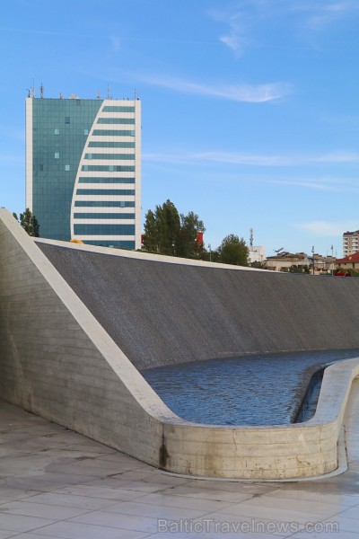Travelnews.lv apceļo Baku ar ekskursiju autobusu. Sadarbībā ar Latvijas vēstniecību Azerbaidžānā un tūrisma firmu «RANTUR Travel Agency» Travelnews.lv apceļo Baku ar ekskursiju autobusu. Sadarbībā ar Latvijas vēstniecību Azerbaidžānā un tūrisma firmu «RANTUR Travel Agency» 241564