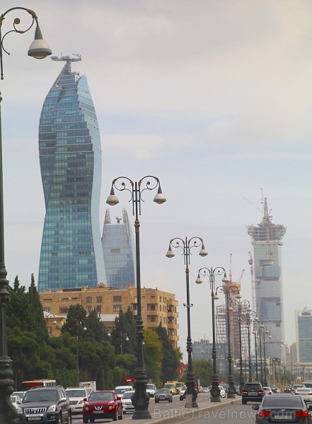 Travelnews.lv apceļo Baku ar ekskursiju autobusu. Sadarbībā ar Latvijas vēstniecību Azerbaidžānā un tūrisma firmu «RANTUR Travel Agency» Travelnews.lv apceļo Baku ar ekskursiju autobusu. Sadarbībā ar Latvijas vēstniecību Azerbaidžānā un tūrisma firmu «RANTUR Travel Agency» 241579