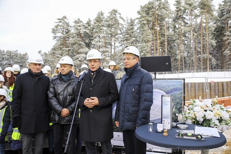 Mežaparka Lielās estrādes jaunās skatuves uzbūve notiks divās daļās - līdz 2020. gadam pirms XII Latvijas skolu jaunatnes dziesmu un deju svētkiem un  243493