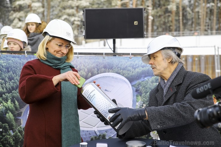 Mežaparka Lielās estrādes jaunās skatuves uzbūve notiks divās daļās - līdz 2020. gadam pirms XII Latvijas skolu jaunatnes dziesmu un deju svētkiem un  243494