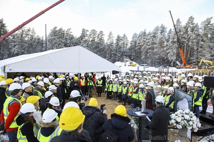Mežaparka Lielās estrādes jaunās skatuves uzbūve notiks divās daļās - līdz 2020. gadam pirms XII Latvijas skolu jaunatnes dziesmu un deju svētkiem un  243495