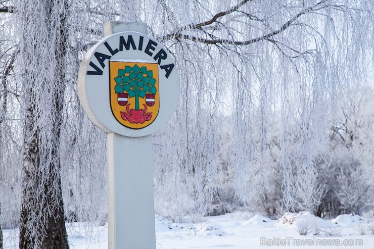 Valmiera mirdz un vilina ceļtājus visos gadalaikos, bet šobrīd tā jo īpaši vilina gan kultūras dzīves baudītājus, gan aktīvo ziemas prieku mīļotājus.  243912