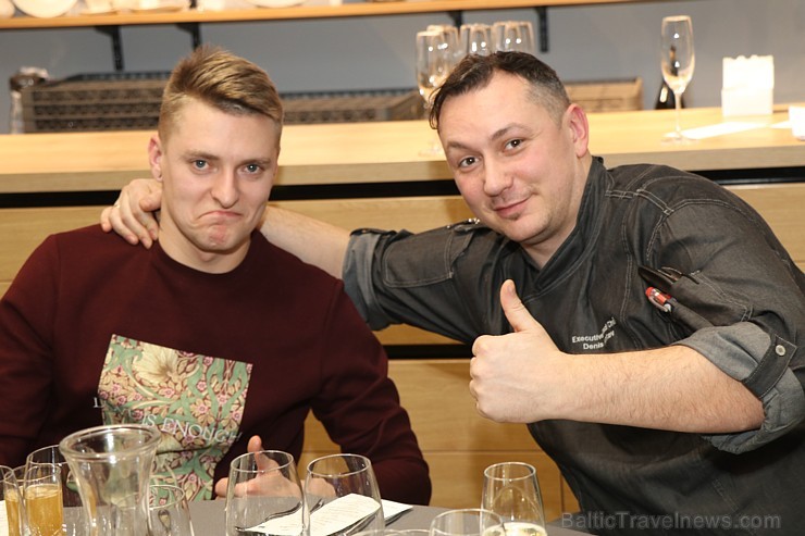 «Promo Cash&Carry Gastro» studijā viesojas Igaunijas restorāna «Söe» šefpavārs Pāvels Gurjanovs ar meistarklasi, kurš ir pasaules prestižā konkursa «B «Promo Cash&Carry Gastro» studijā viesojas Igaunijas restorāna «Söe» šefpavārs Pāvels Gurjanovs ar meistarklasi, kurš ir pasaules prestižā konkursa «B 244109