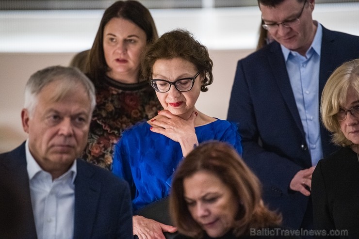 Šī bija pirmā izcilā vijolnieka Gidona Krēmera uzstāšanās Liepājas koncertzālē, kā arī vienīgais viņa jaunās programmas Šī bija pirmā izcilā vijolnieka Gidona Krēmera uzstāšanās Liepājas koncertzālē, kā arī vienīgais viņa jaunās programmas