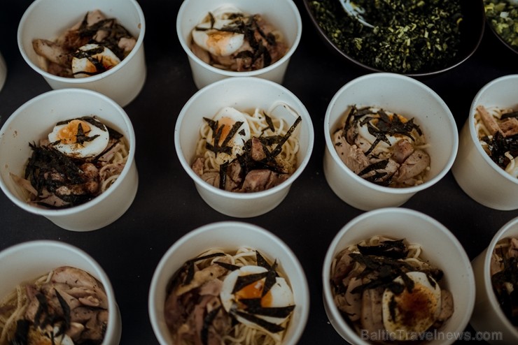 «Ziemas garšu svinēšanas» laikā ikviens ļāvās gastronomiskam piedzīvojumam un izbaudīja labākos Rīgas - Gaujas reģiona restorānu šefpavāru ēdienus, ka «Ziemas garšu svinēšanas» laikā ikviens ļāvās gastronomiskam piedzīvojumam un izbaudīja labākos Rīgas - Gaujas reģiona restorānu šefpavāru ēdienus, ka 244187