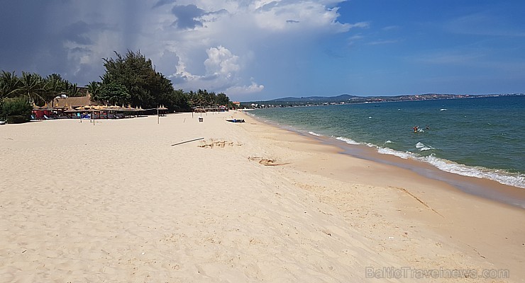 Travelnews.lv iepazīst Vjetnamas viesnīcas «Ocean Star Resort» pludmali kopā ar 365 brīvdienas un Turkish Airlines Travelnews.lv iepazīst Vjetnamas viesnīcas «Ocean Star Resort» pludmali kopā ar 365 brīvdienas un Turkish Airlines 244322