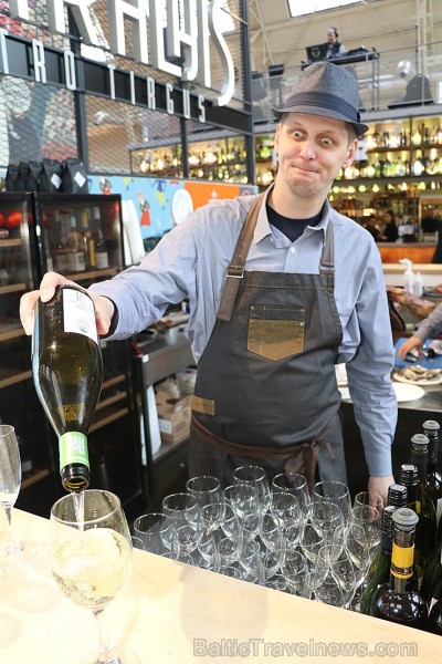 Kopš sestdienas (9.02.2019) oficiāli ir atvēries pirmais iekštelpu gastronomijas tirgus Latvijā «Centrālais Gastro Tirgus» Kopš sestdienas (9.02.2019) oficiāli ir atvēries pirmais iekštelpu gastronomijas tirgus Latvijā «Centrālais Gastro Tirgus» 245682