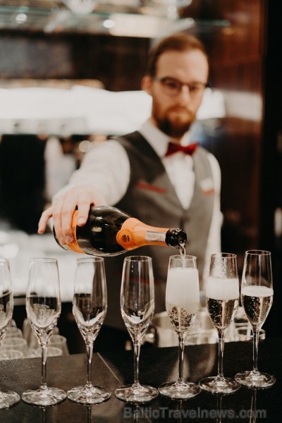 Viesnīcā «Grand Hotel Kempinski Riga» norisinās unikāls pasākums «Fake Wedding by Heaven 67» 246179