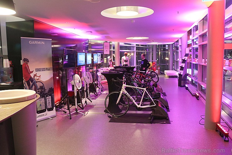 «Radisson Blu Latvija Conference & Spa Hotel» telpās ir atvērusies unikāla velo-kafejnīca «The Hub Cafe». Vairāk informācijas - lasiet šeit «Radisson Blu Latvija Conference & Spa Hotel» telpās ir atvērusies unikāla velo-kafejnīca «The Hub Cafe». Vairāk informācijas - lasiet šeit 246299
