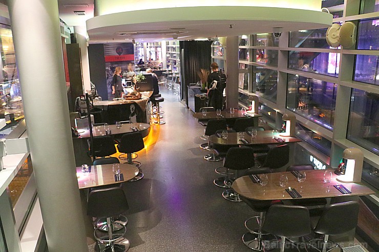 «Radisson Blu Latvija Conference & Spa Hotel» telpās ir atvērusies unikāla velo-kafejnīca «The Hub Cafe». Vairāk informācijas - lasiet šeit «Radisson Blu Latvija Conference & Spa Hotel» telpās ir atvērusies unikāla velo-kafejnīca «The Hub Cafe». Vairāk informācijas - lasiet šeit 246316
