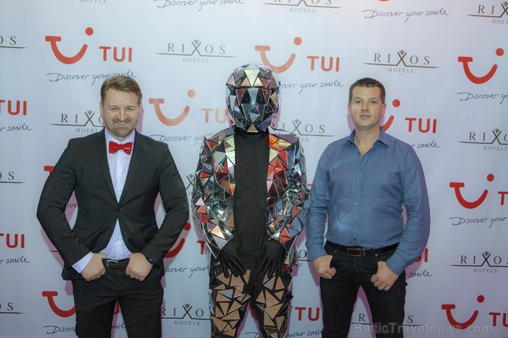 Tūroperators «TUI Baltics» organizē ceļojumu konsultantiem krāšņu izklaides nakts balli 246830